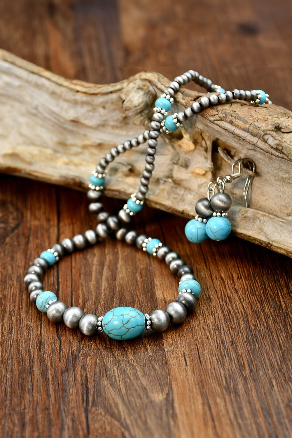 Silvery Western Turquoise Beaded Necklace and Earring Set 