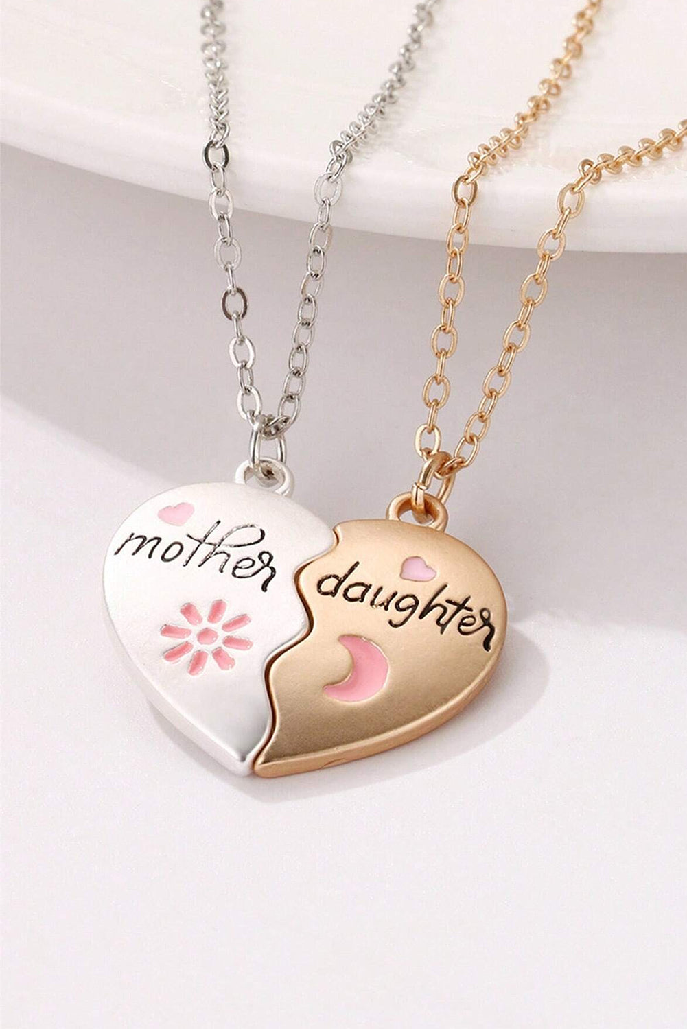 White 2pcs Mother &amp; Daughter Magnetic Heart Necklace 