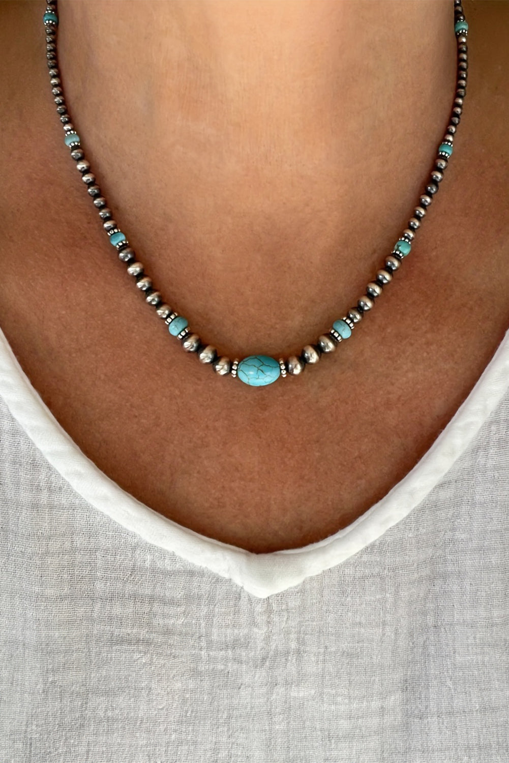 Silvery Western Turquoise Beaded Necklace and Earring Set 